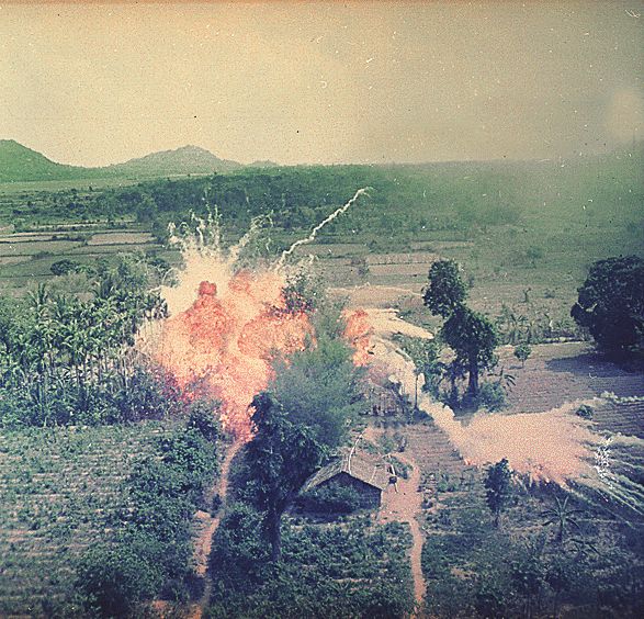 15251921_Napalm.jpg